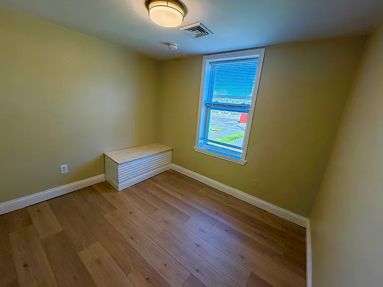 117 Arlington St #2 — Photo 17
