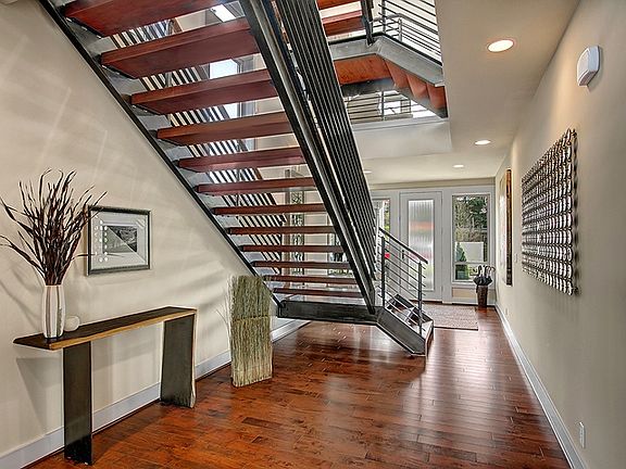 Floating Stairs 