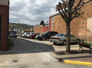 257 Jefferson Ave, Moundsville, WV 26041