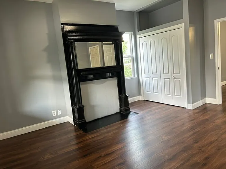925 Xenia Ave — Photo 69