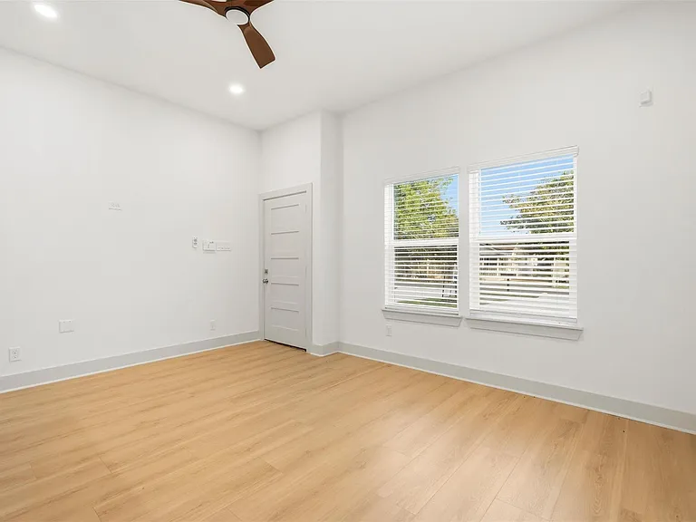 9819 Turnbow St #C — Photo 19