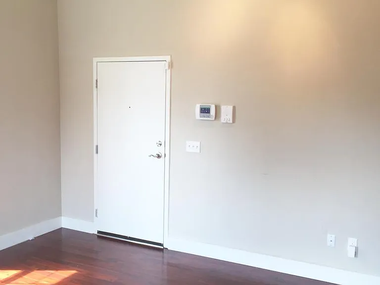 226 E Rochelle St #1 — Photo 7