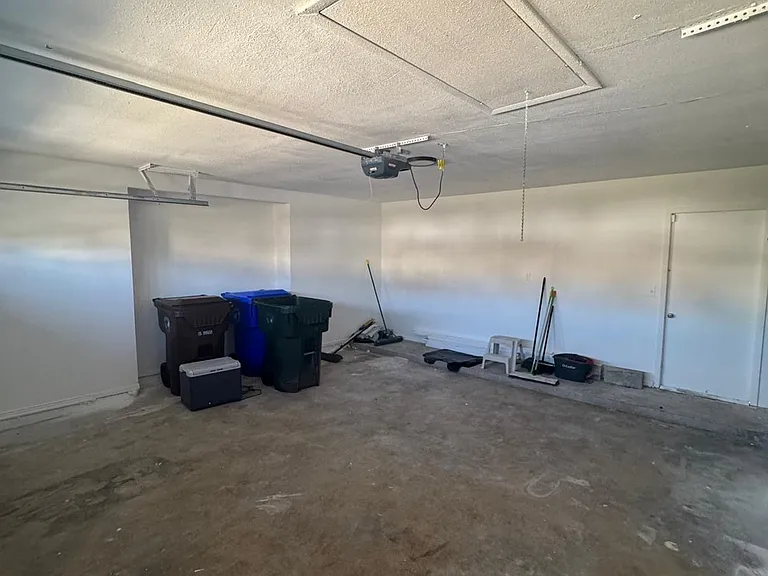 2020 Hidden Dale Ct — Photo 18