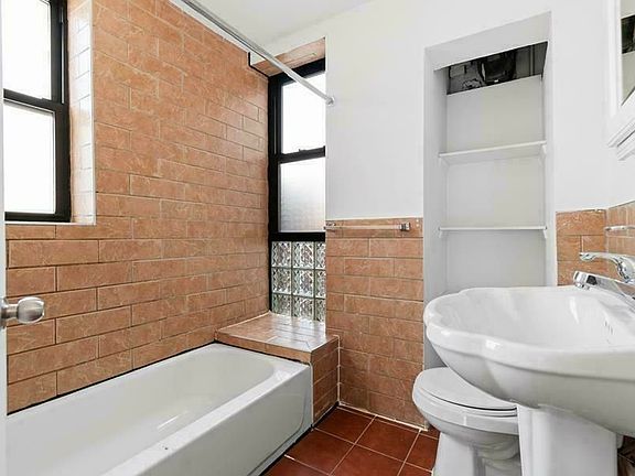 4th image of 227 Mott St APT 16