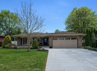 276 Fairway Cres, Tecumseh, ON N8N 2Z2