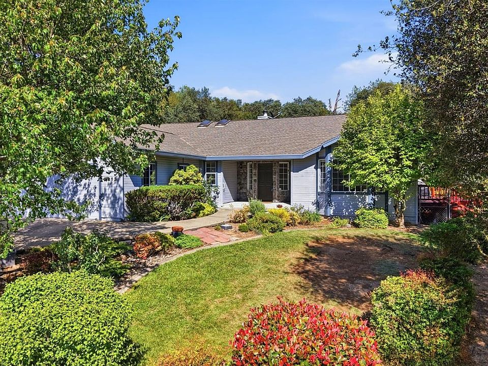 1st image of 3213 Anthis Dr