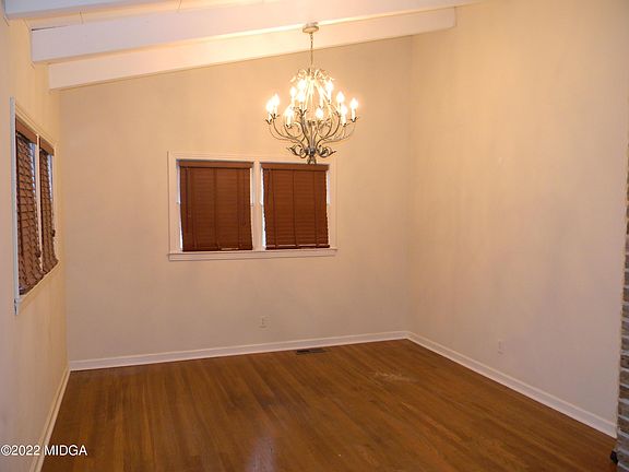 4th image of 664 Herring Dr