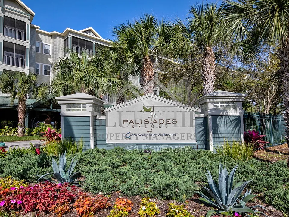 302 Avalon Rd #302