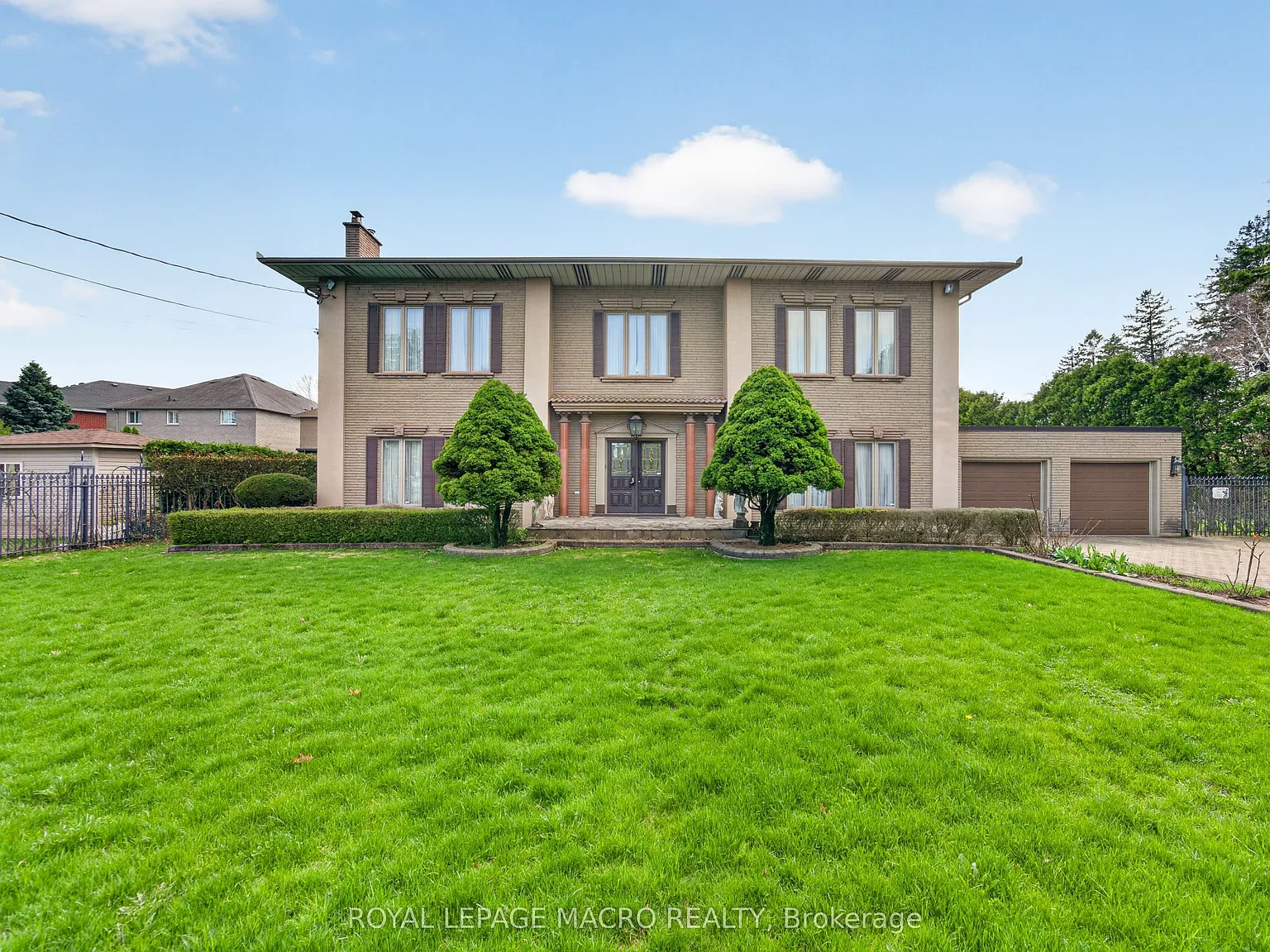 3 bed, $4,900 — Photo 1