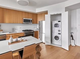 625 W 57th St APT 261, New York, NY 10019