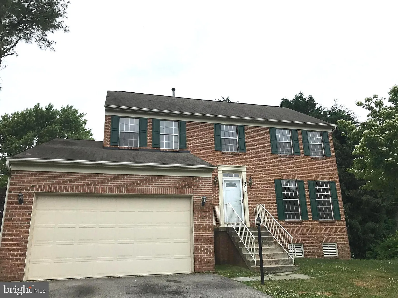 4 bed, 3.5 bath, 1904 sqft, $3,500 — Photo 1