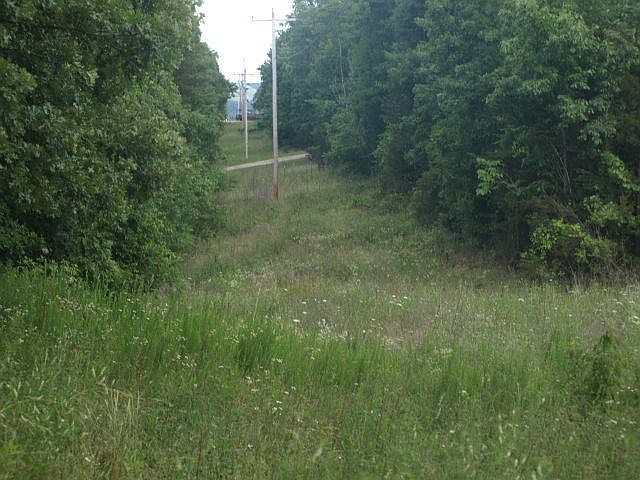 2nd image of 468 Hendrickson School Rd