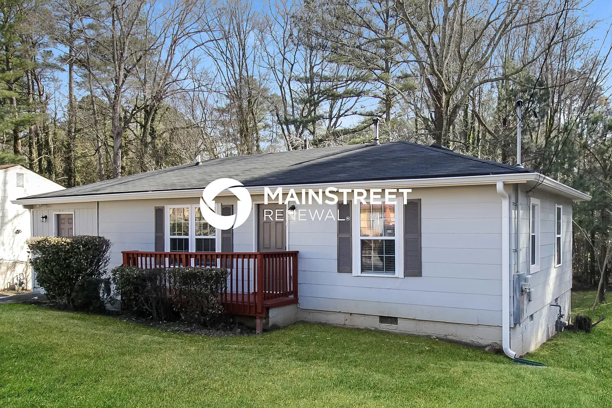 Front View - 3638 Barrow Pl SW