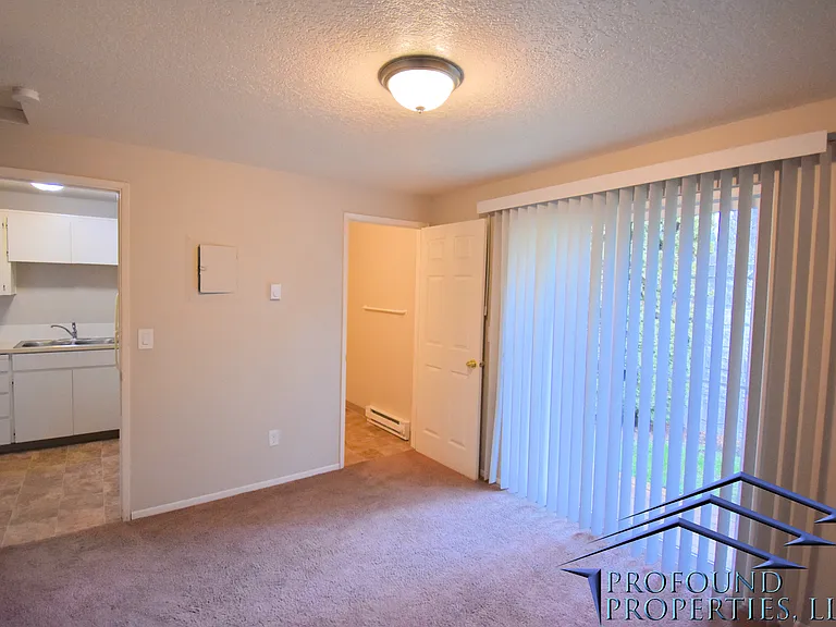 Bendemeer Court Apartments — Photo 9