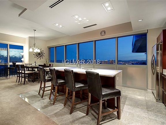 5th image of 4471 Dean Martin Dr Unit 4010