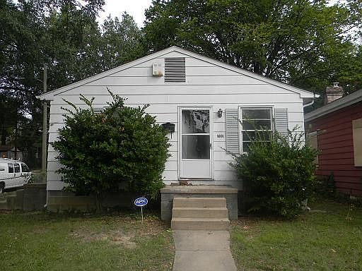 2nd image of 700 Northside Ave