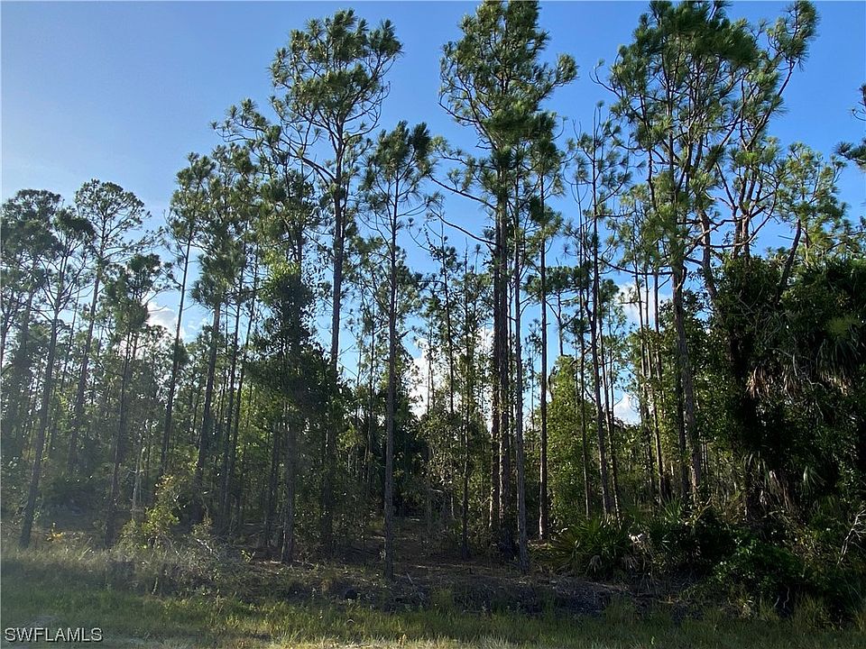 2nd image of 27166 Dubonet Dr