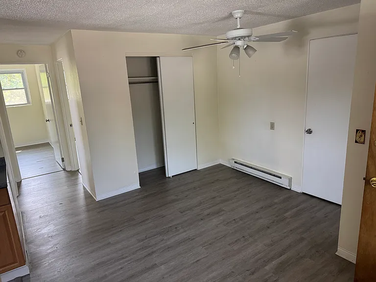 329 Oak St #3 — Photo 3