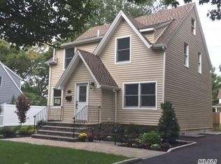 1837 Park Ave, East Meadow, NY 11554