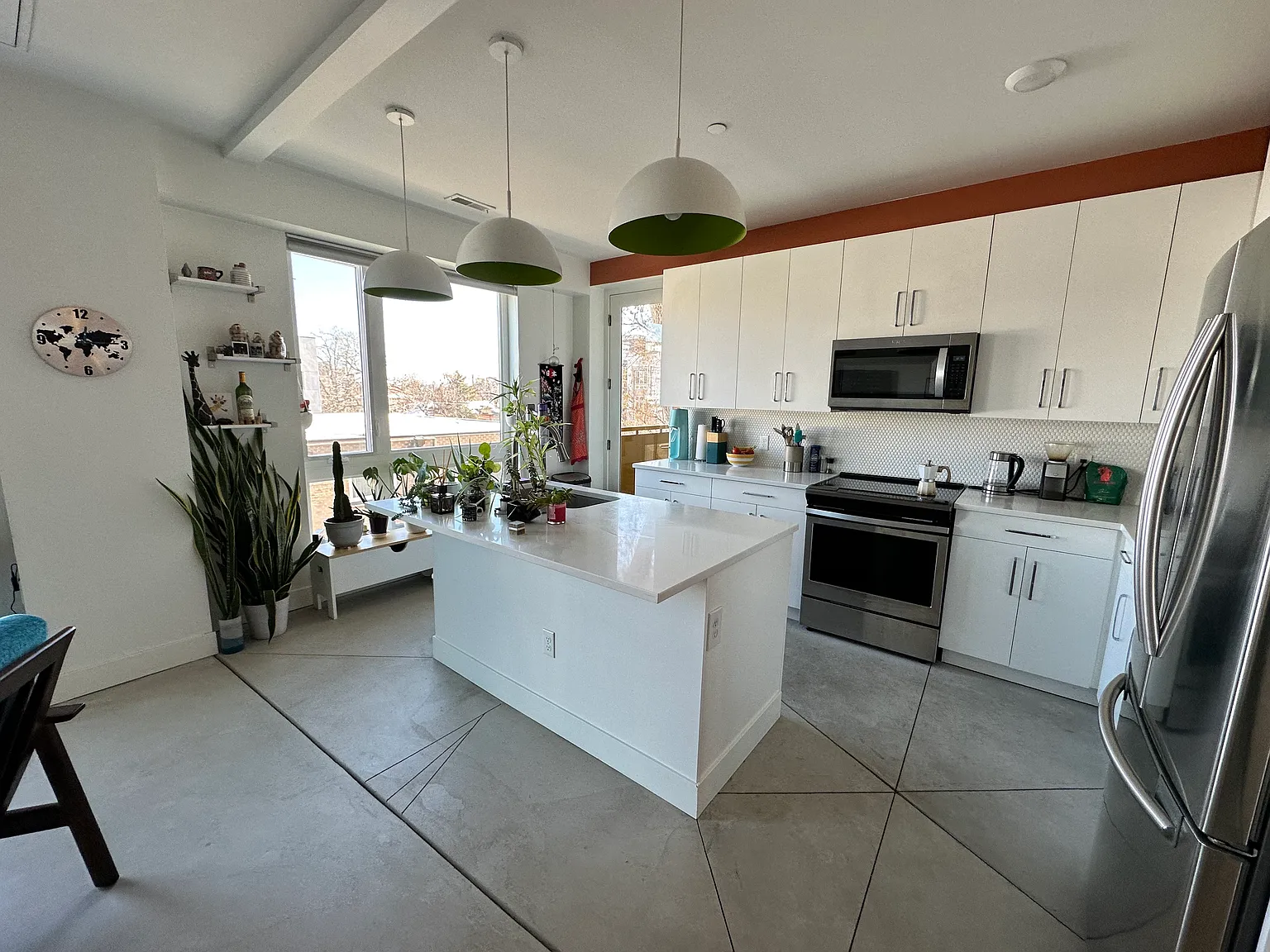 1 bed, 781 sqft, $2,250 — Photo 4