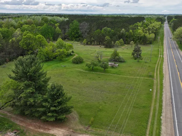 1308 W One Mile Rd, White Cloud, MI 49349