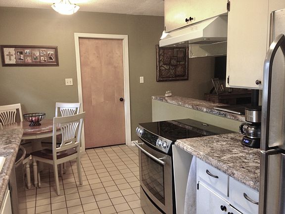 Kitchen 2