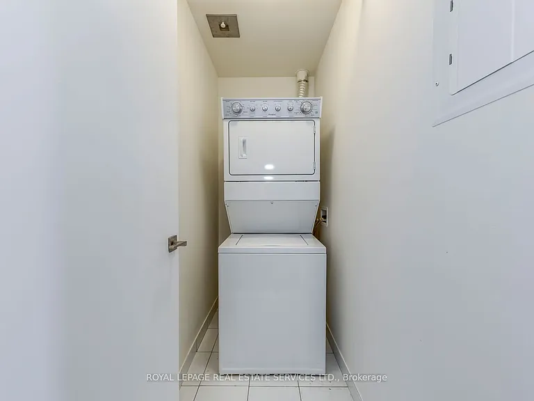 510 Curran Pl #610 — Photo 24