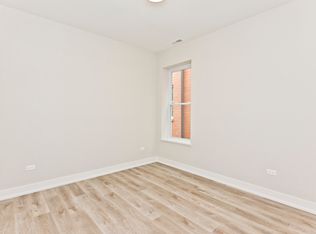 2725 N Ashland Ave #1S, Chicago, IL 60614