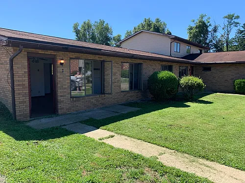 135 Paddock Green Dr #2 Photo 1