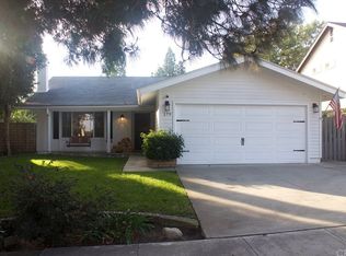 179 Lucerne Way, Upland, CA 91786