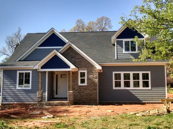 2611 Ranger Island Rd, Denver, NC 28037