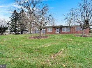341 E Main St, Hegins, PA 17938