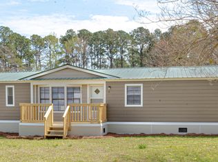 269 Clydeville Ln, Cottageville, SC 29435