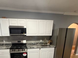 386 Barnum Ave APT 1, Bridgeport, CT 06608