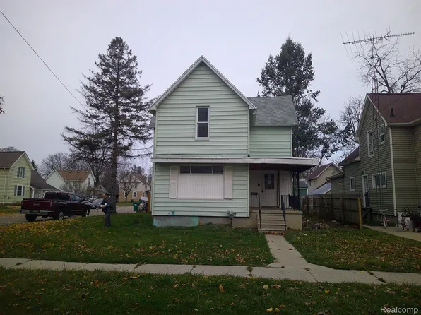 104 Elm St, Durand, MI 48429