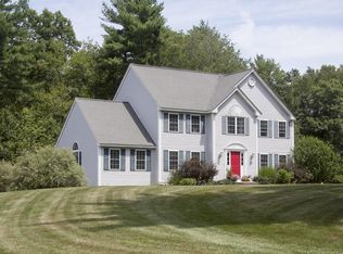 7 Brittany Ln, Dunstable, MA 01827