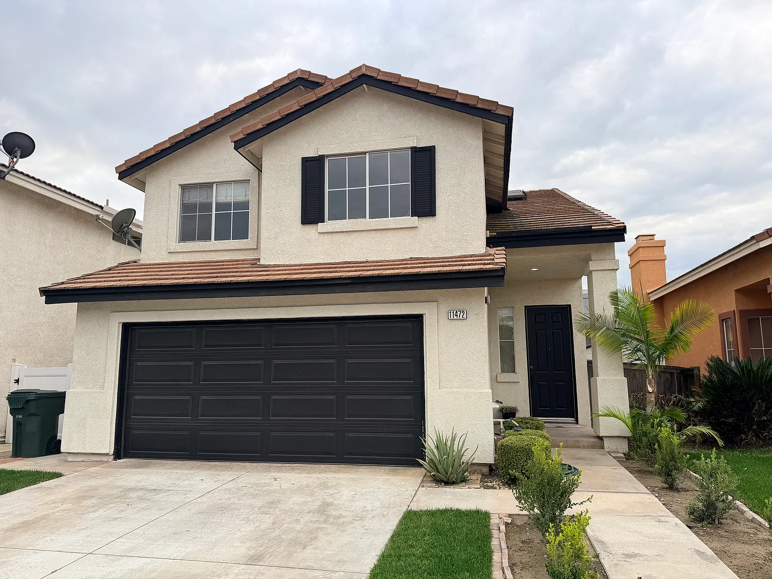 3 bed, 1878 sqft, $3,250 — Photo 2