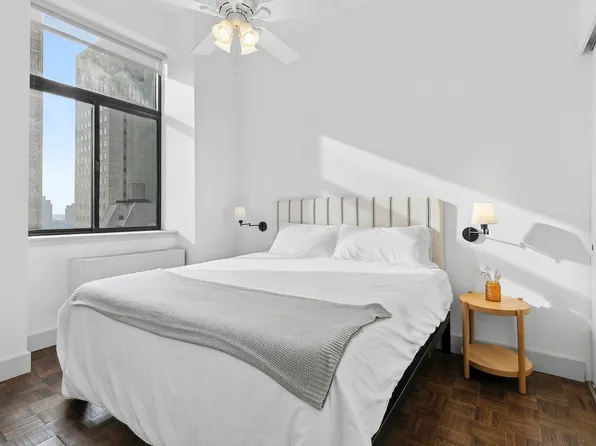 310 East 46th Street image 6 of 9