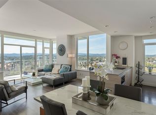 60 Saghalie Rd #1203, Victoria, BC V9A 0H1