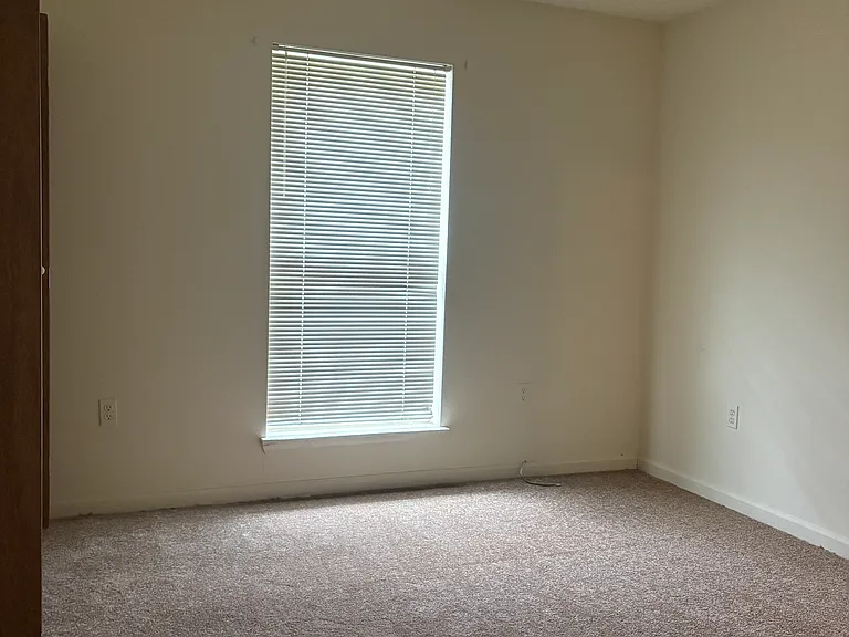 1672 Brightside Dr — Photo 10