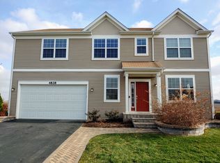 4828 Weaver St, Oswego, IL 60543