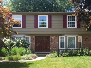 2257 Delaware Dr, Ann Arbor, MI