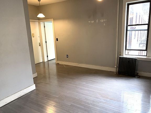 2nd image of 672 Ocean Ave APT C7