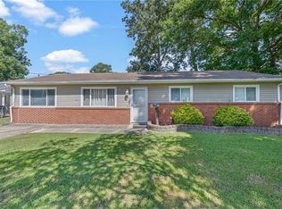 465 Lineberry Rd, Virginia Beach, VA 23452