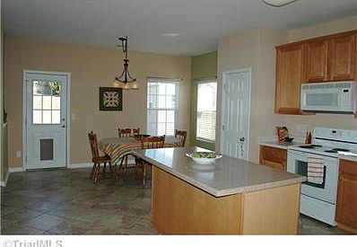 4th image of 5207 Woodhollow Rd