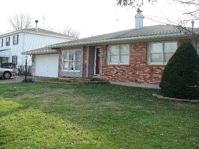 front 118 Oak Drive
