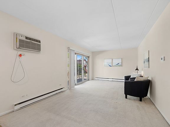 4th image of 7432 Washington St APT 202