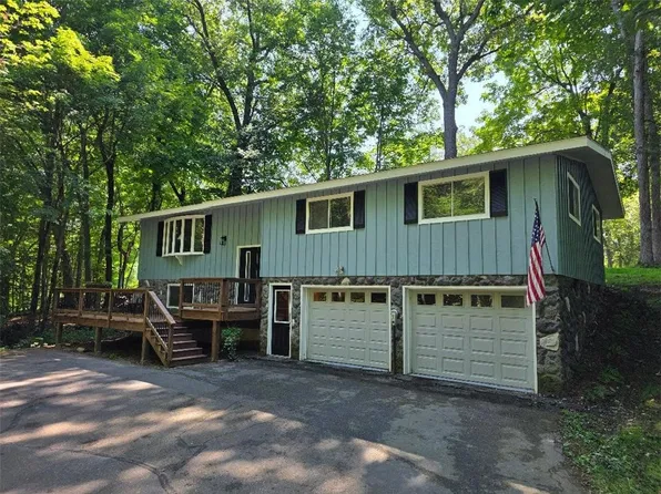 1230 Jeffrey Boulevard, Cumberland, WI 54829