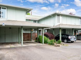 12821 SE Stark St, Portland, OR 97233