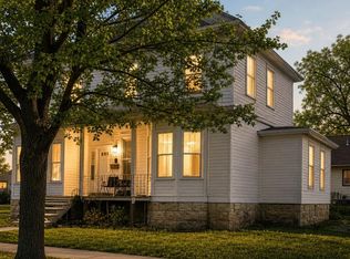 203 N 2nd St, Marion, KS 66861